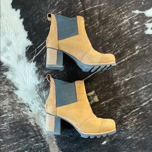 Sorel Addington Waterproof Chelsea Boot